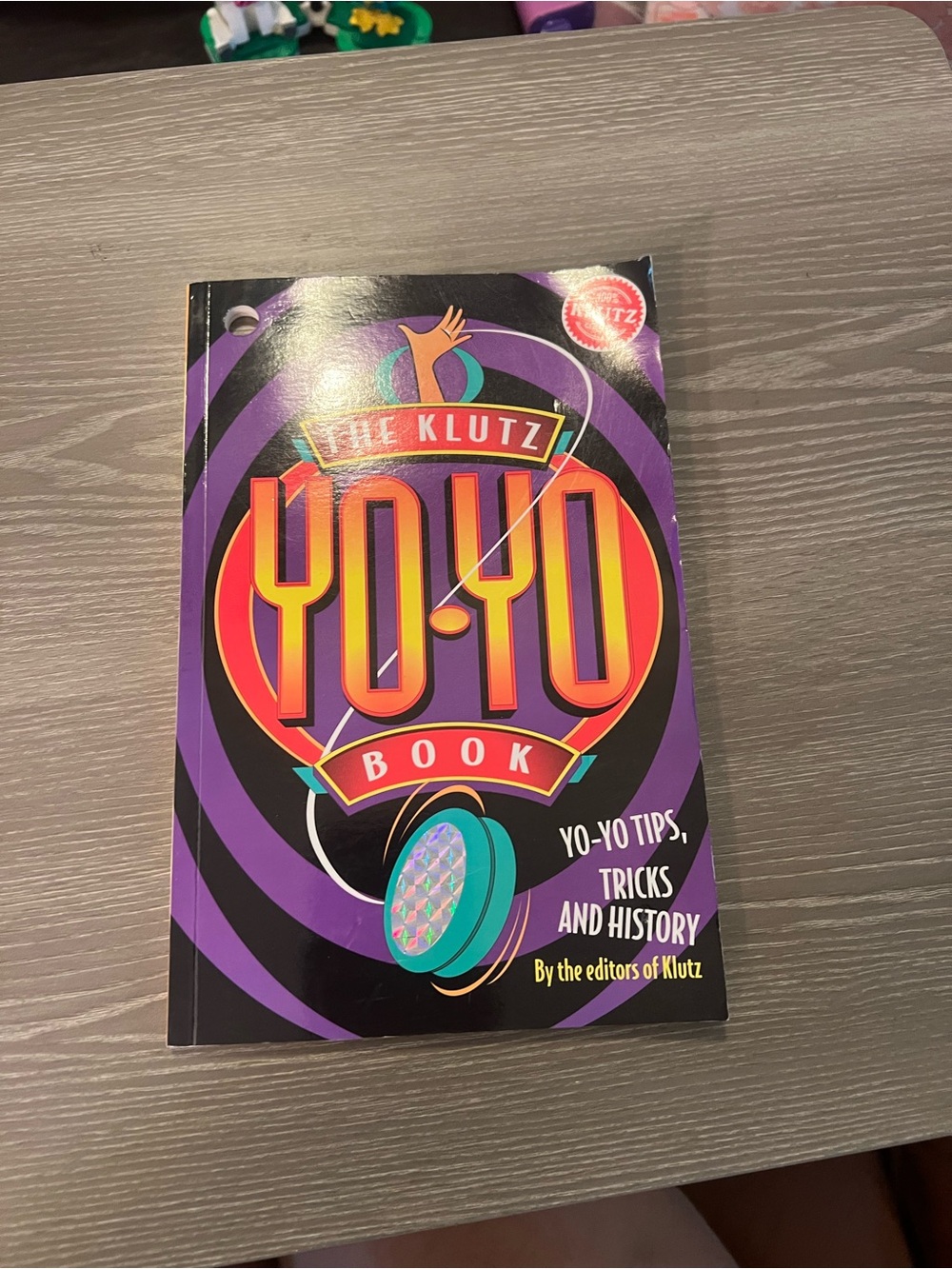 New Yo-Yo Book - Purple